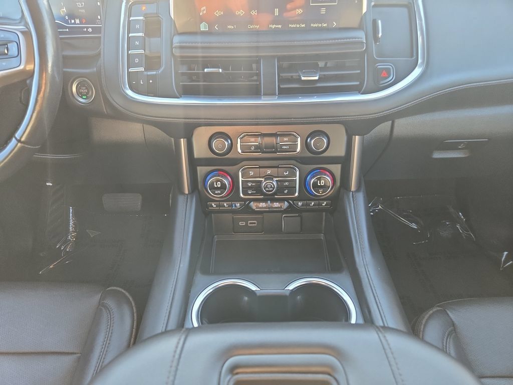 Used 2024 Chevrolet Tahoe High Country w/ Advanced Technology Package AWD/4WD image 13