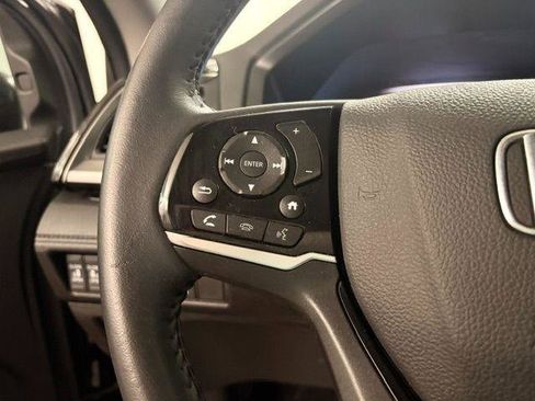 Used 2023 Honda Odyssey Touring image 13