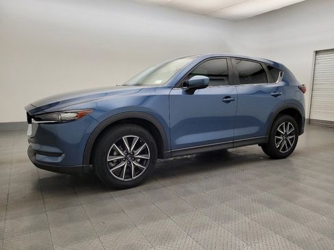 Used 2018 MAZDA CX-5 Touring image 2
