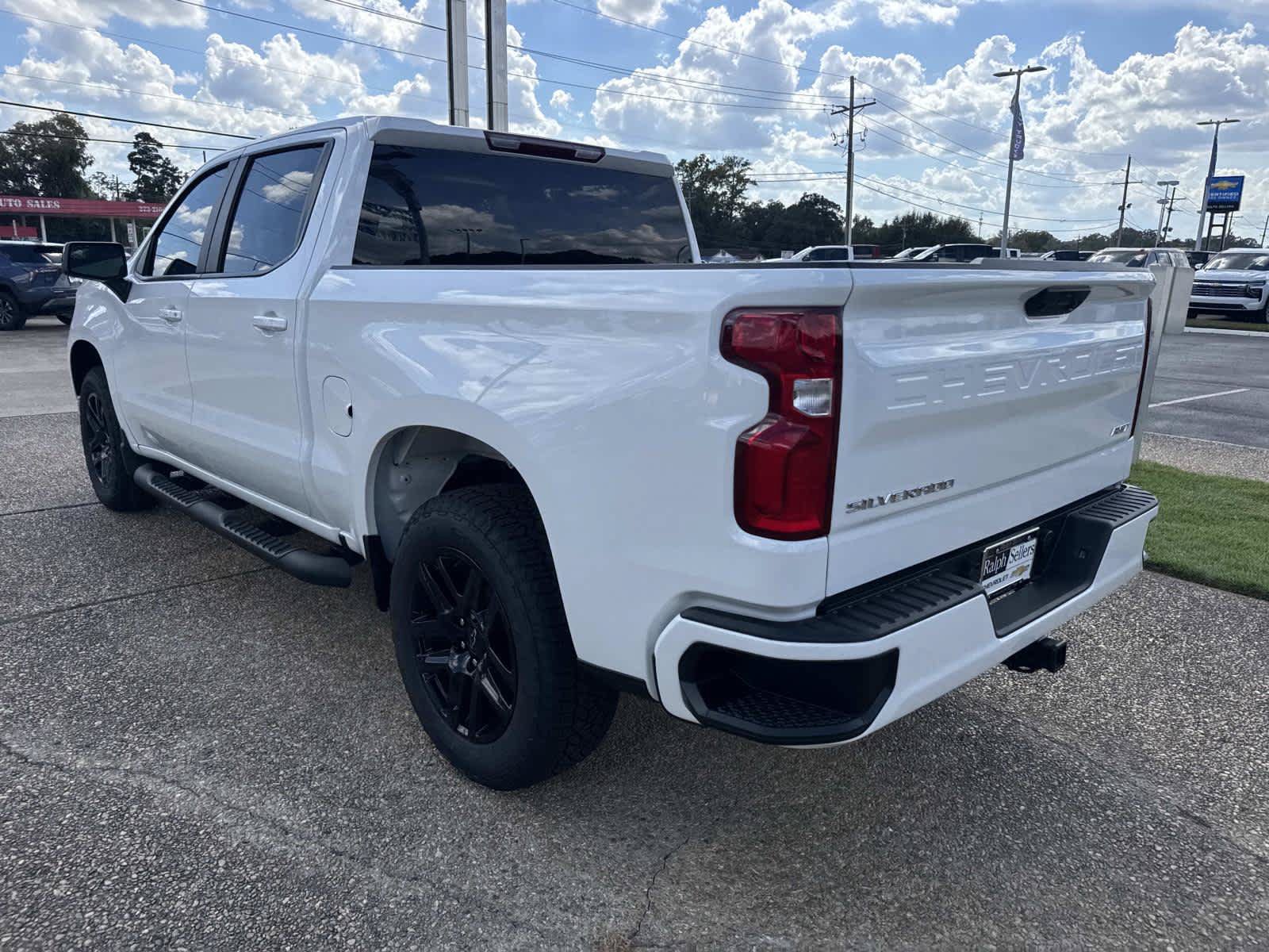 New 2026 Chevrolet Silverado 1500 RST w/ RST Select Package RWD image 4