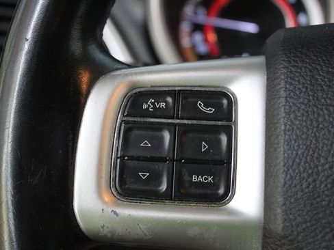 Used 2020 Dodge Journey SE w/ SE Popular Equipment Group FWD image 14