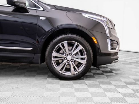 Used 2025 Cadillac XT5 Premium Luxury w/ LPO, Floor Liner Package image 34