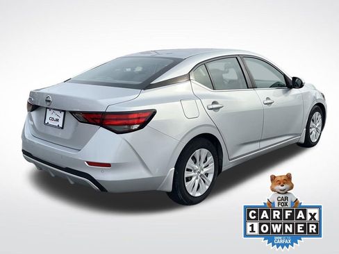 Used 2022 Nissan Sentra S image 3