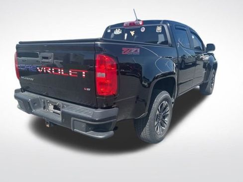 Used 2021 Chevrolet Colorado Z71 AWD/4WD image 5