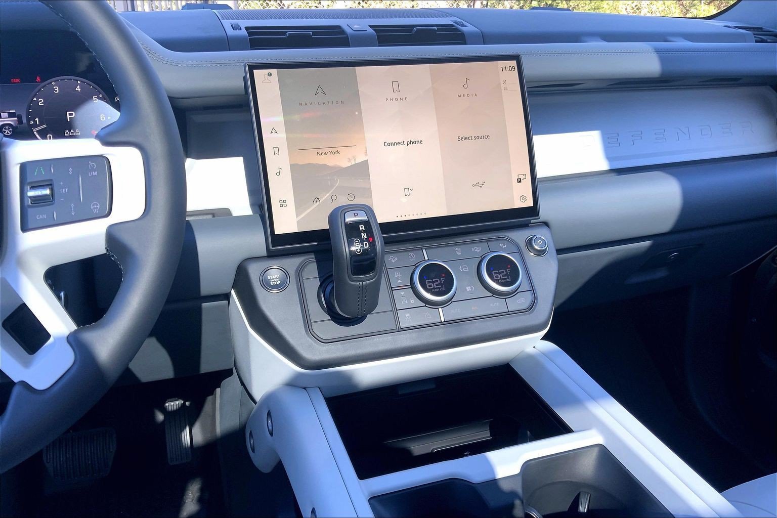 New 2026 Land Rover Defender 110 S AWD/4WD image 6