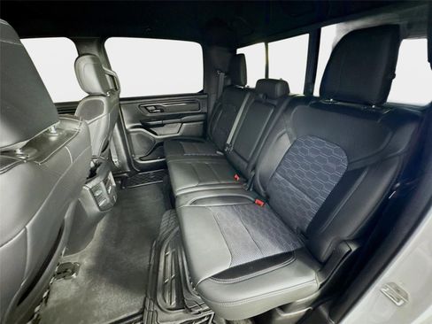 Used 2023 RAM 1500 Big Horn AWD/4WD image 21