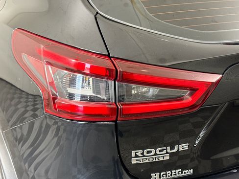 Used 2020 Nissan Rogue Sport S w/ Appearance Package FWD image 35