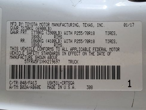 Used 2017 Toyota Tundra SR RWD image 33