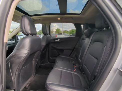 Used 2020 Ford Escape SEL FWD image 10
