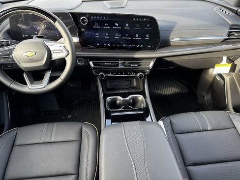 New 2026 Chevrolet Traverse High Country image 11