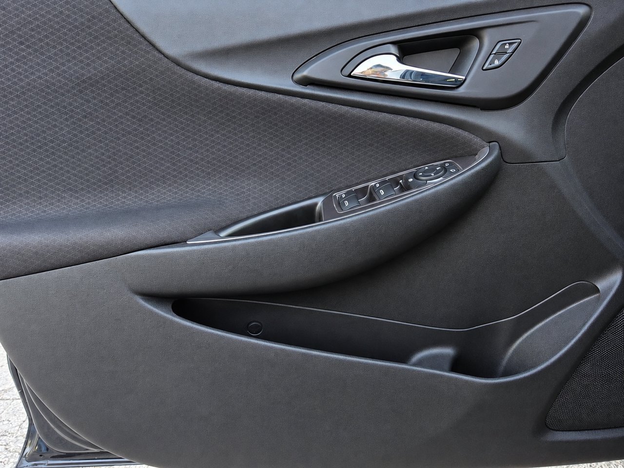 Certified 2022 Chevrolet Malibu LT FWD image 13