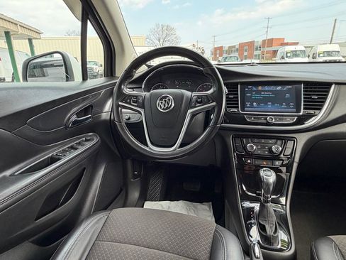 Used 2019 Buick Encore Preferred image 17