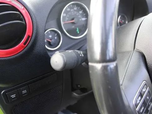 Used 2013 Jeep Wrangler Rubicon w/ PWR Convenience Group AWD/4WD image 38
