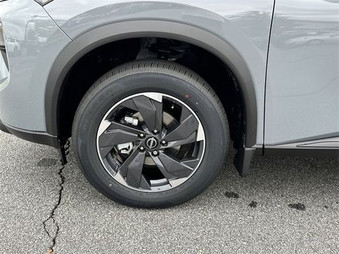 New 2026 Nissan Rogue SV image 12