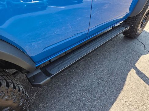 Used 2023 Ford Bronco Wildtrak AWD/4WD image 12