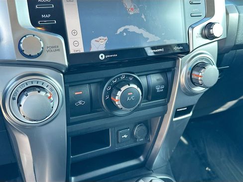 Used 2022 Toyota 4Runner SR5 image 16