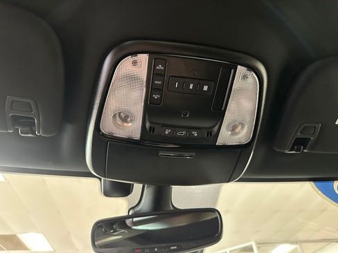 Certified 2025 Dodge Durango R/T AWD/4WD image 31