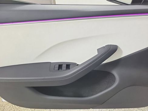 Used 2025 Tesla Model 3 Long Range RWD image 22