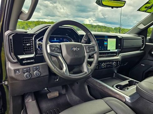 Used 2025 Chevrolet Silverado 2500 LTZ w/ Trail Boss Package image 16