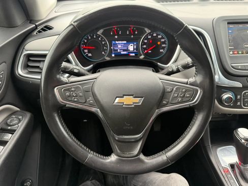 Used 2019 Chevrolet Equinox LT w/ Driver Convenience Package FWD image 19