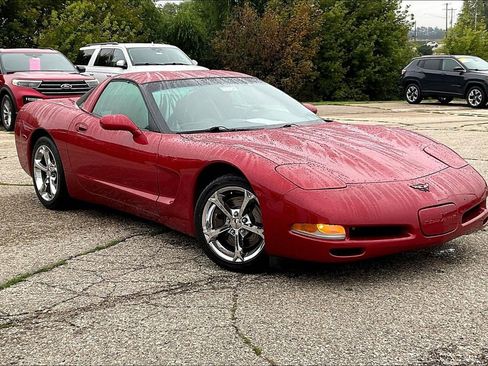 Used 1997 Chevrolet Corvette Coupe image 1