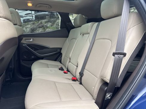 Used 2018 Hyundai Santa Fe Sport AWD/4WD image 18