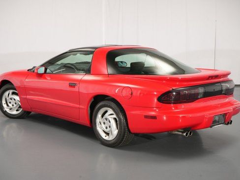 Used 1994 Pontiac Firebird Formula RWD image 30