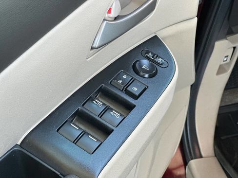 Used 2013 Honda Odyssey EX-L image 17