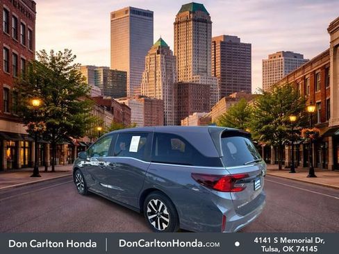 Used 2026 Honda Odyssey EX-L image 8