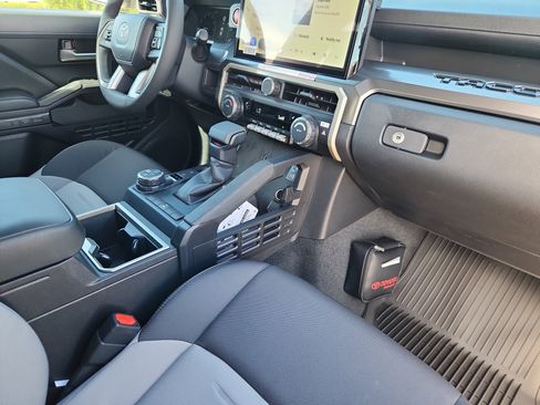 New 2026 Toyota Tacoma TRD Off-Road AWD/4WD image 13