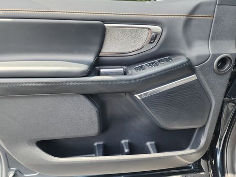 Used 2025 Ford Expedition Tremor image 23