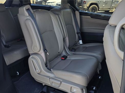 Used 2020 Honda Odyssey Elite image 12