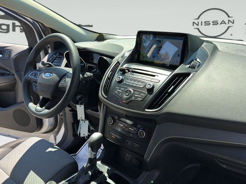 Used 2017 Ford Escape SE AWD/4WD image 29