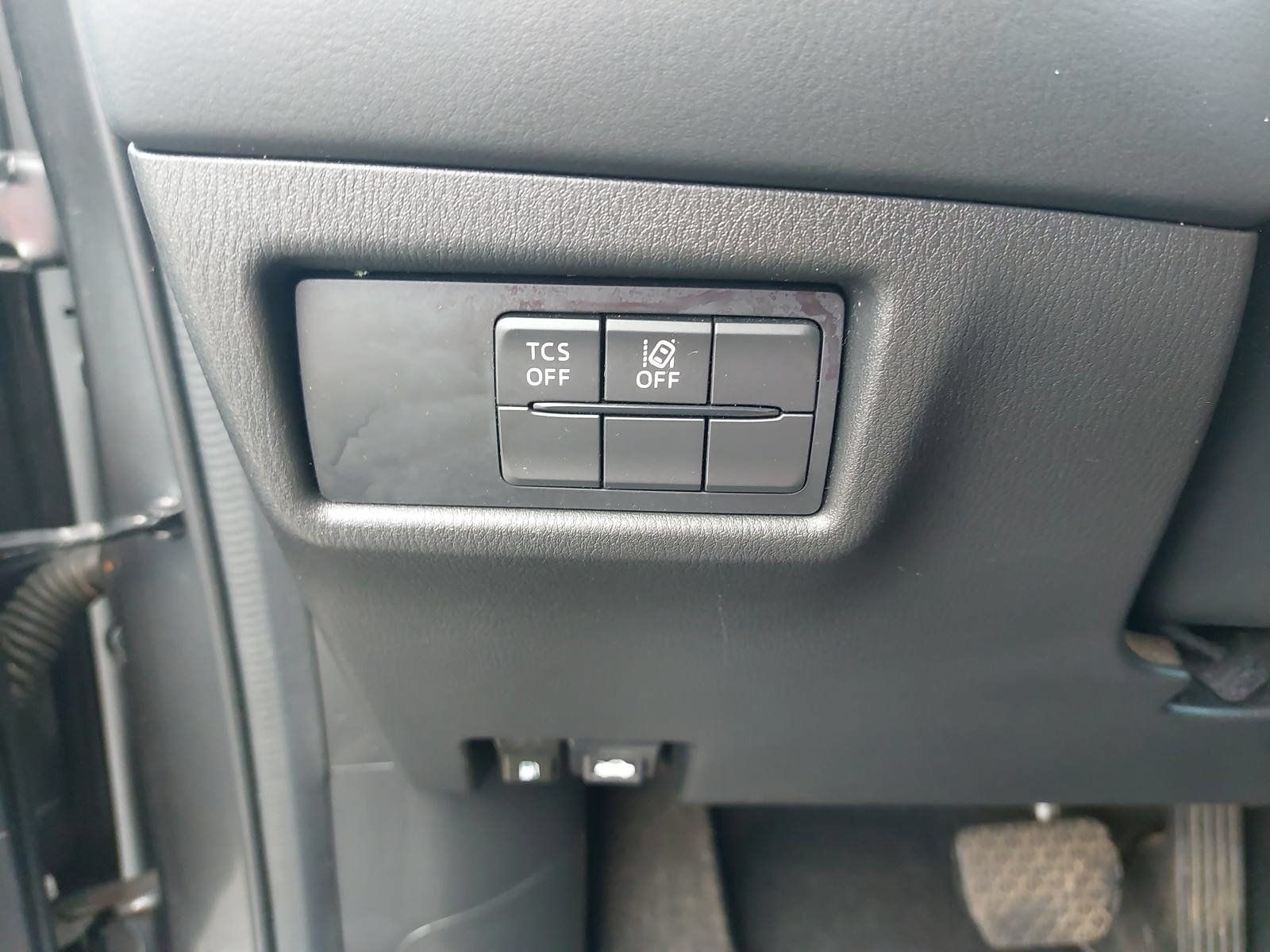 Used 2021 MAZDA CX-5 Touring FWD image 27
