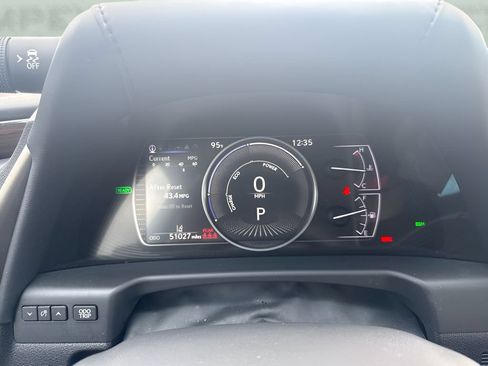 Used 2019 Lexus ES 300h w/ Accessory Package 2 FWD image 14
