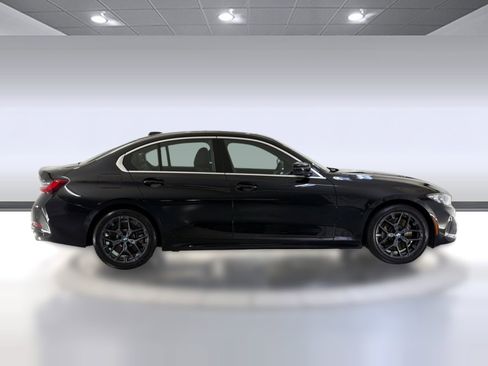 Used 2025 BMW 330i Sedan w/ Convenience Package RWD image 8
