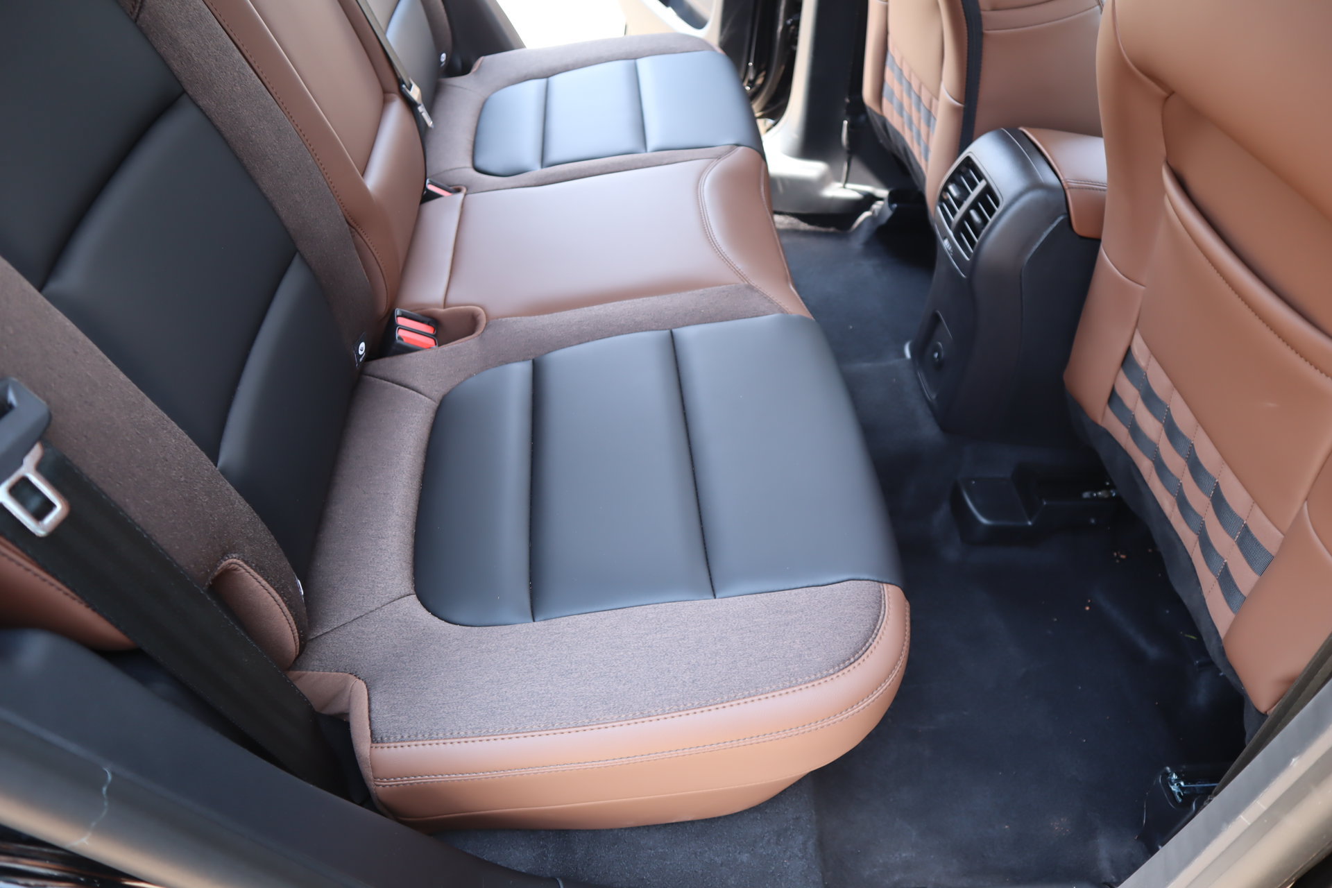 New 2025 Ford Bronco Sport Outer Banks w/ Outer Banks Tech Package+ AWD/4WD image 16