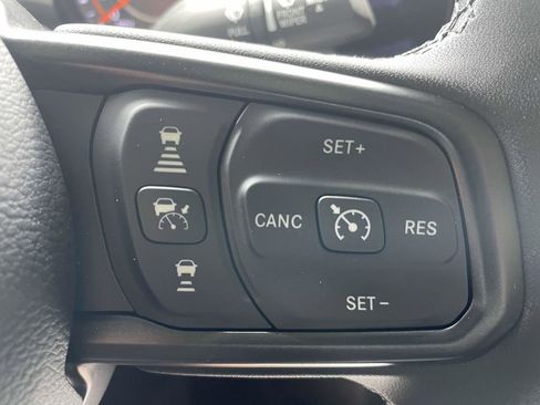 New 2025 Jeep Gladiator Sport image 31