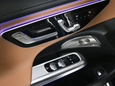 Certified 2026 Mercedes-Benz E 350 Sedan image 8