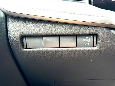 New 2026 Nissan Kicks S FWD image 25