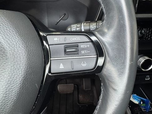 Used 2023 Honda CR-V EX-L image 16