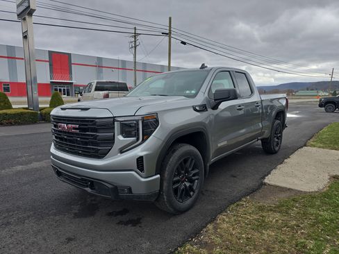 New 2026 GMC Sierra 1500 Elevation image 8