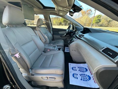 Used 2016 Honda Odyssey EX-L image 18
