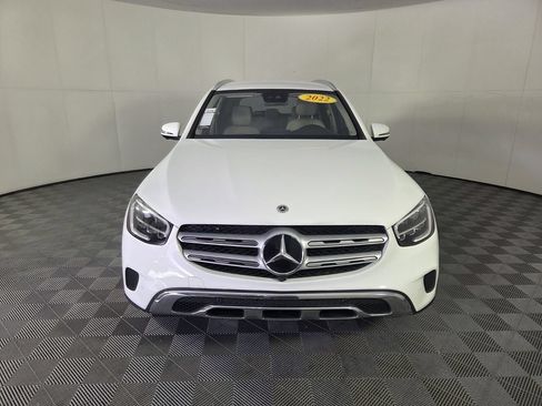 Used 2022 Mercedes-Benz GLC 300 4MATIC w/ Premium Package Lite image 3