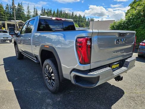 New 2026 GMC Sierra 3500 Denali Ultimate AWD/4WD image 3