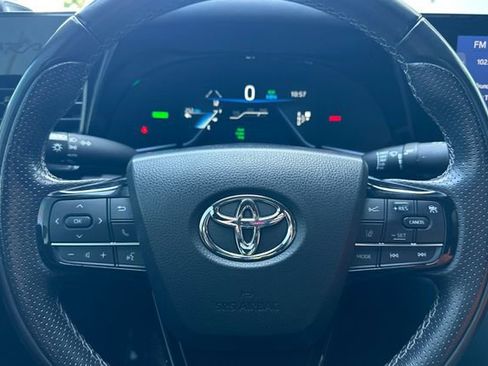 Used 2022 Toyota Mirai w/ Advanced Technology Package RWD image 26