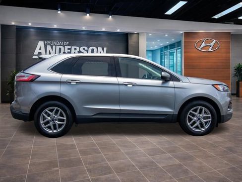 Used 2022 Ford Edge SEL AWD/4WD image 14