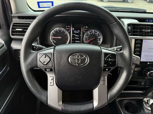 Used 2023 Toyota 4Runner TRD Sport image 13