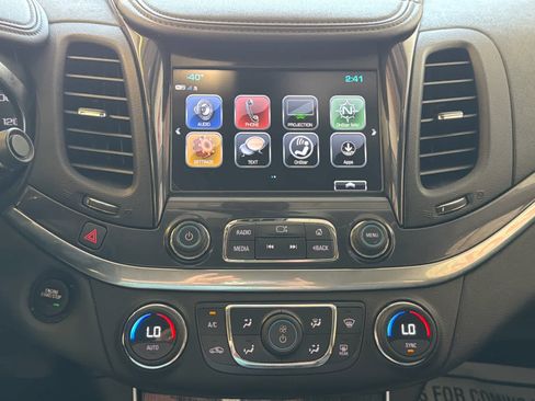 Used 2020 Chevrolet Impala LT FWD image 37