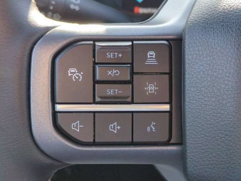 Used 2025 Ford F150 Lariat w/ Equipment Group 502A High AWD/4WD image 17